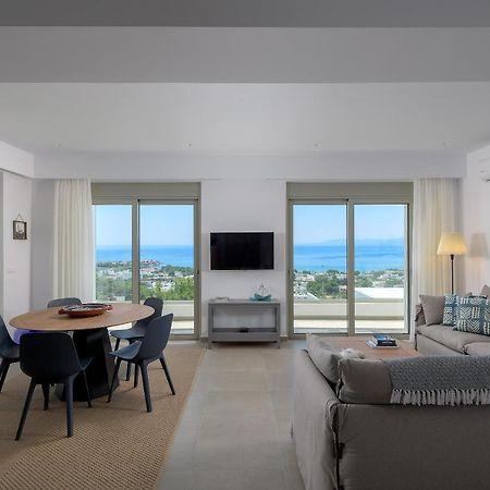 Villa Dione In Pefkos, Lindos Area 外观 照片
