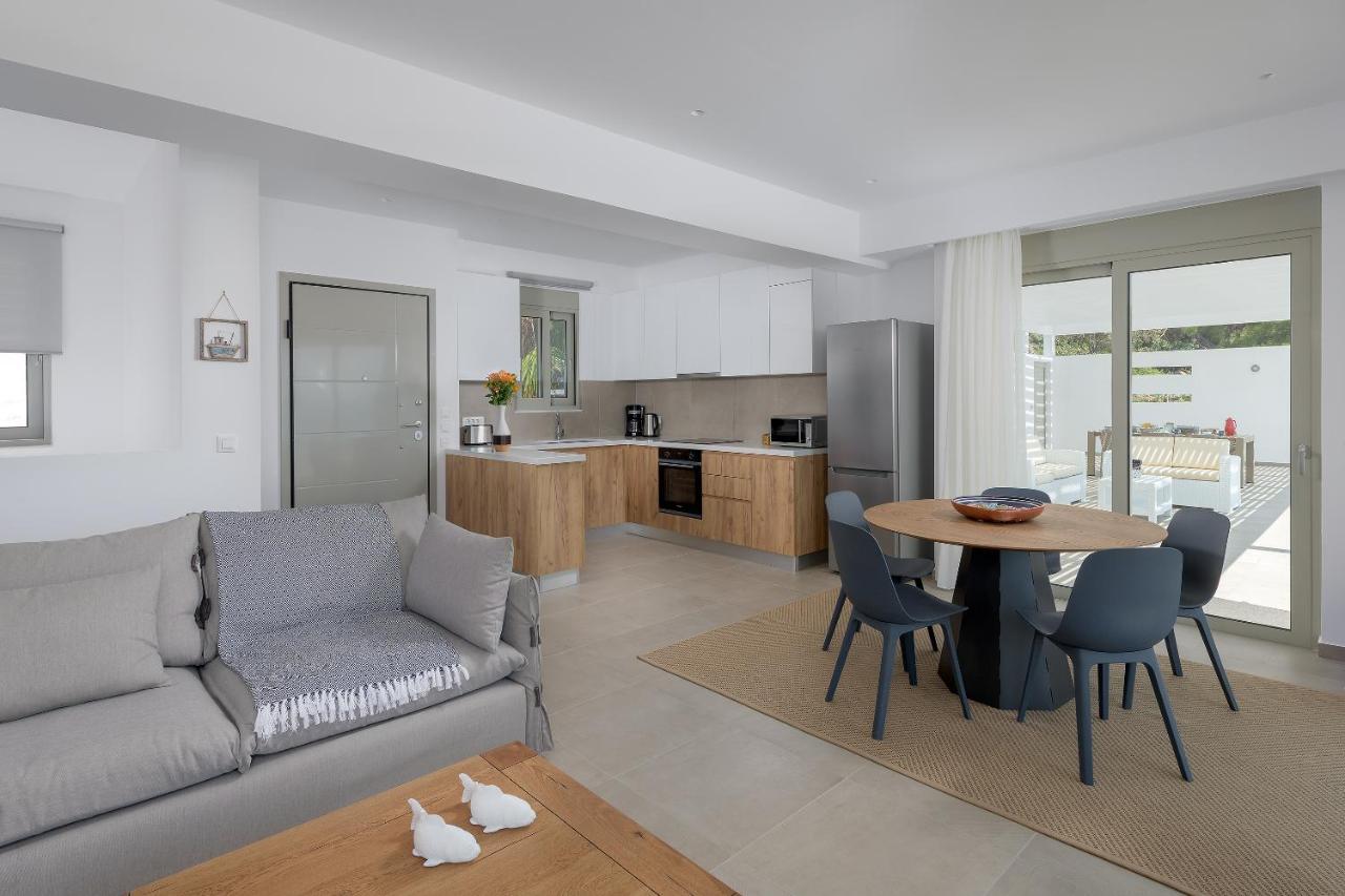 Villa Dione In Pefkos, Lindos Area 外观 照片